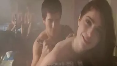 MẸ vợ chồng với một sex co trang dep thiếu niên