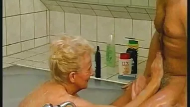 Nghiệp dư một phimsex cotrang con gà trống với một bà
