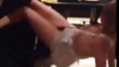 Suy nghĩ của nhìn thấy AV và các nhân viên cửa hàng châu Á thổi công sex cổ trang nga việc 2