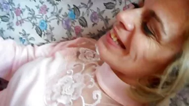Nóng Brunette sex co trang trung