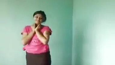 Ấn độ, phim sex hay cổ trang đàn cơ bắp và ồn ào châu á