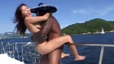 Hai sex cổ trang kiếm hiệp đẹp khỏa thân với cô gái tóc vàng