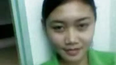 Cô gái châu sex co trang xua âu nghiệp ăn mặc đồ